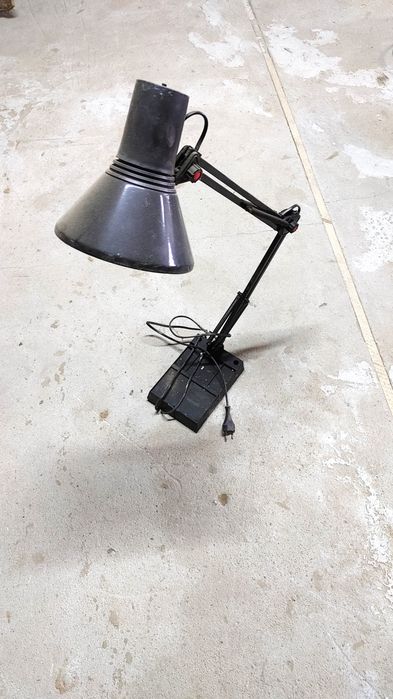 Lampa garażowa  majsterkowa