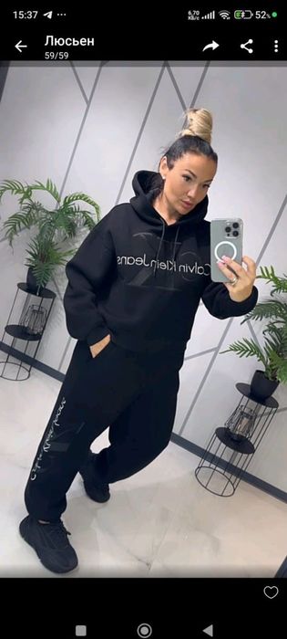 Брендовые женские спортивные костюмы