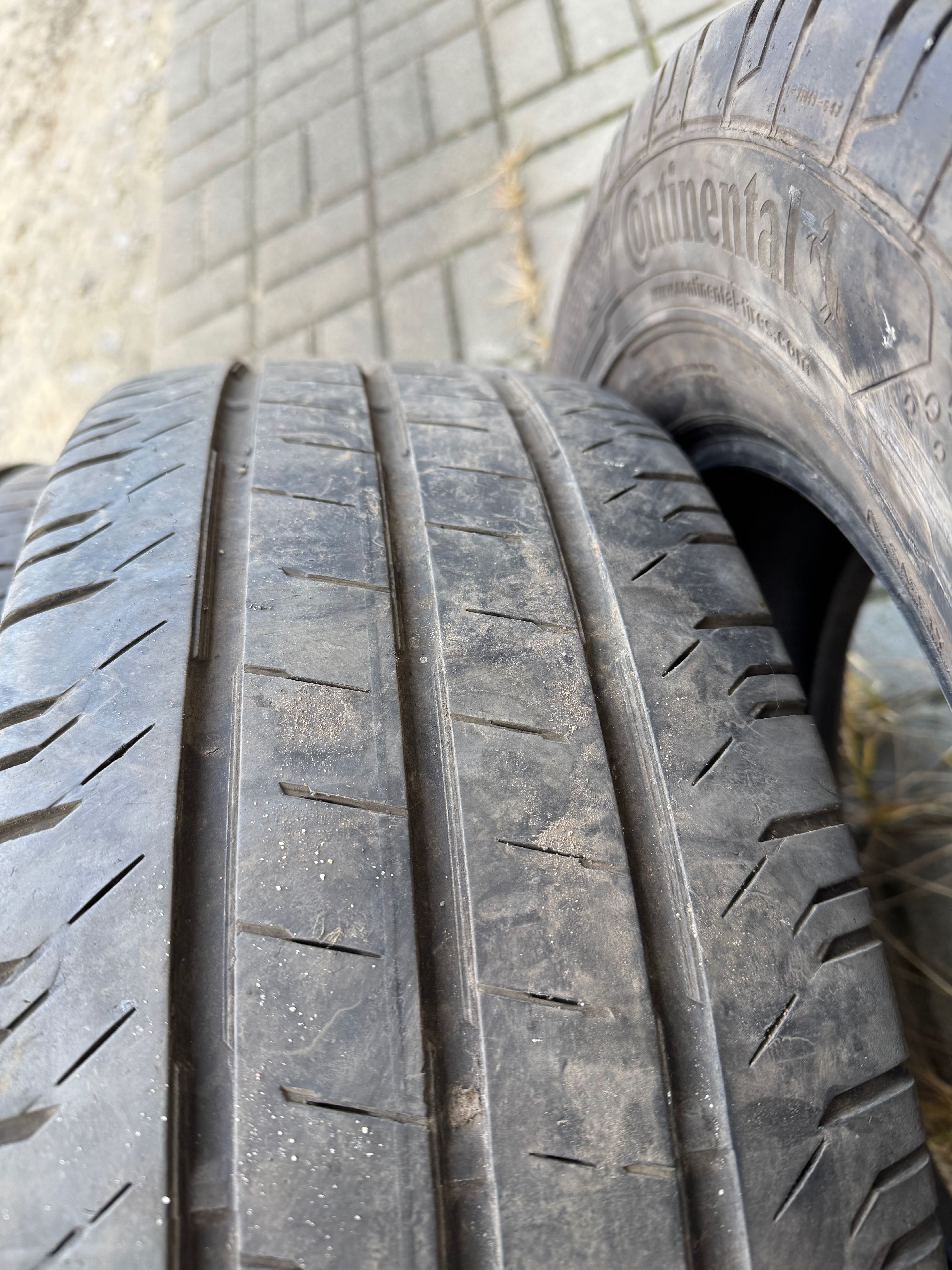 Opony Continental 235/65R16C 2023rok