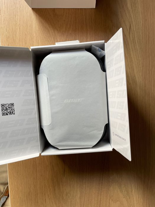 Bose QuietComfort Pretos (Novos, Não Usados, Comprados por engano)