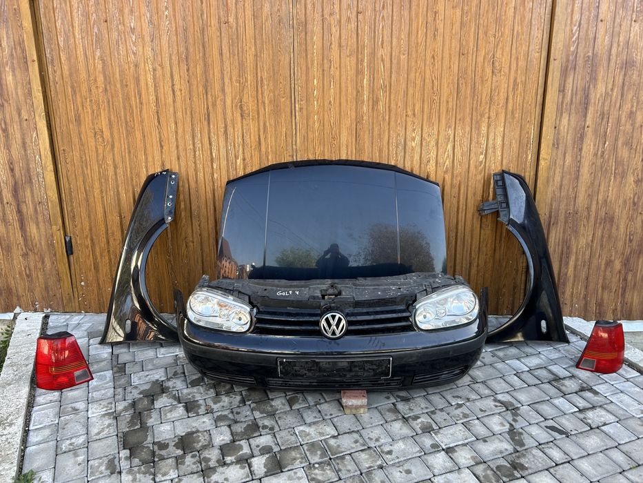 Golf 4 Гольф 4 (бампери-морда) Автозапчастини-Автодеталі