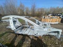 Четверть передняя правая Tesla Tesla Model 3 1077848S0A