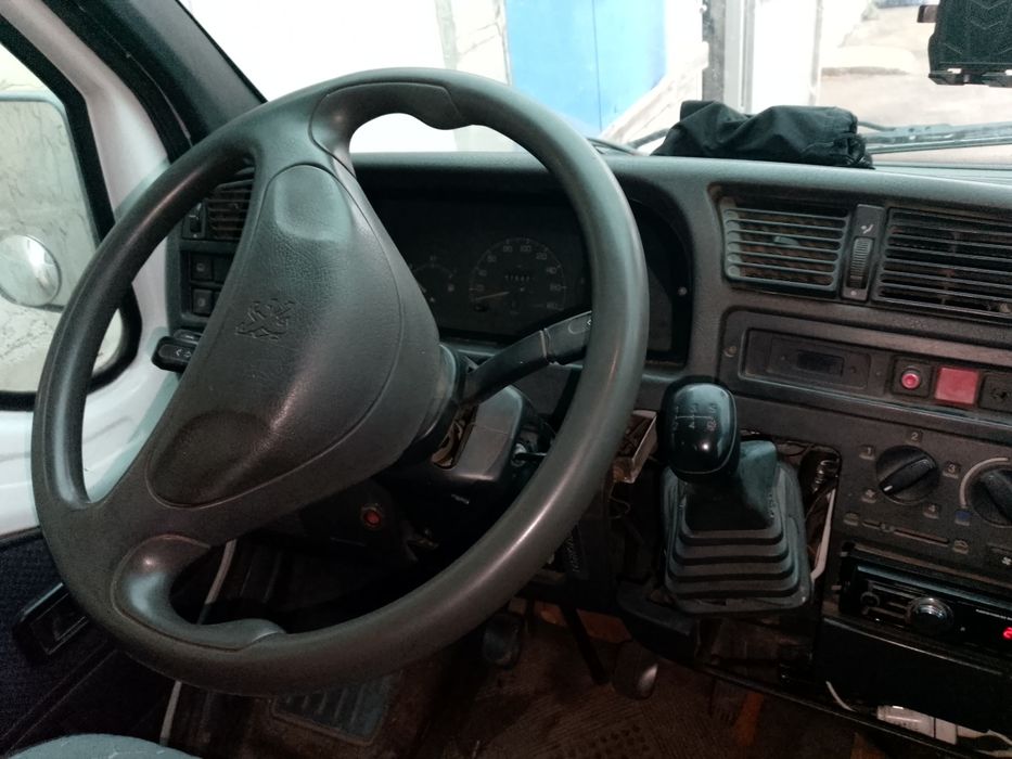 Пежо боксер 2,5td