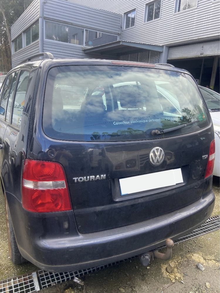 Volkswagen Touran para peças