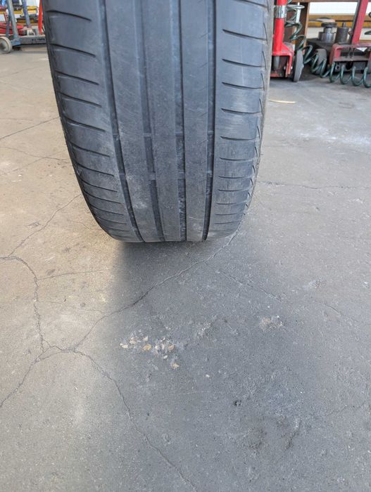 Pneus Bridgestone turanza rft 255. 35. 19