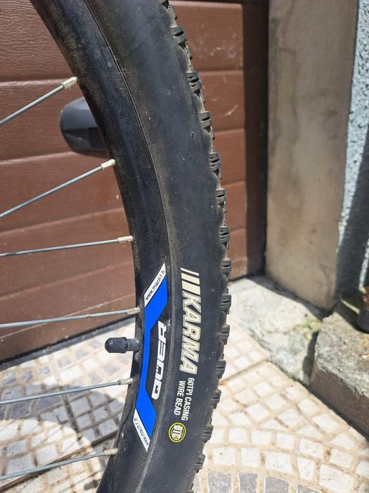 Bicicleta da marca  Qüer