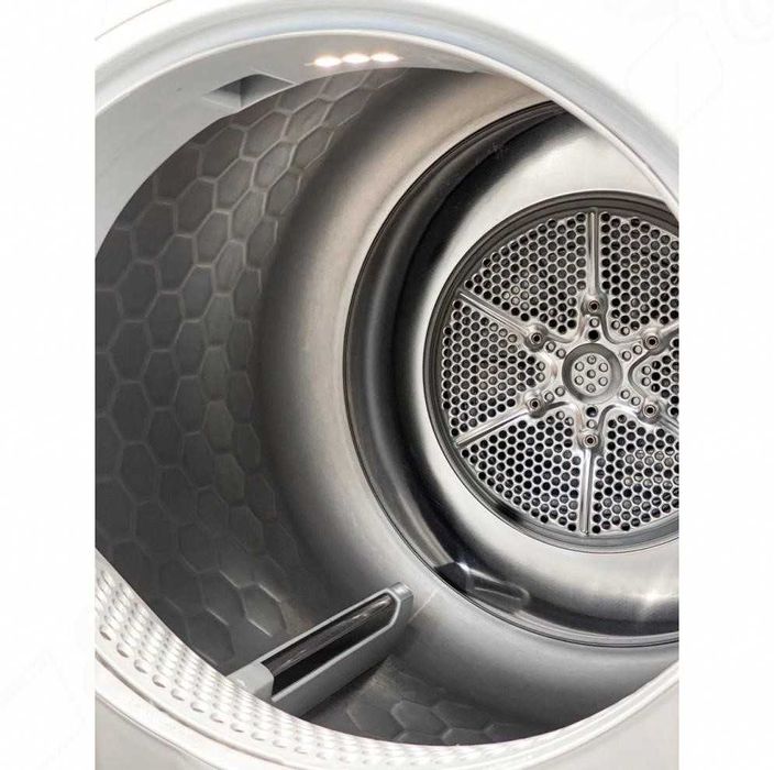 Сушильная машина MIele TDD 130 WP