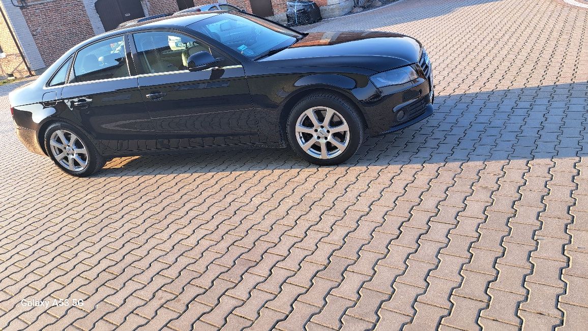 Audi A4 B8 2008R