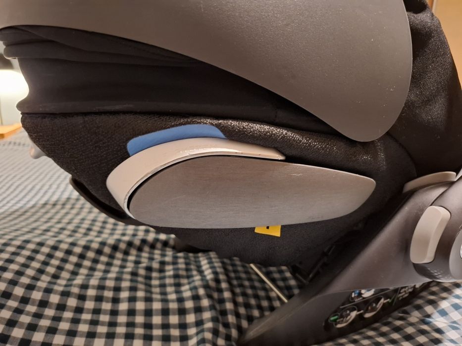 Cybex Cloud Z i-size komplet z bazą