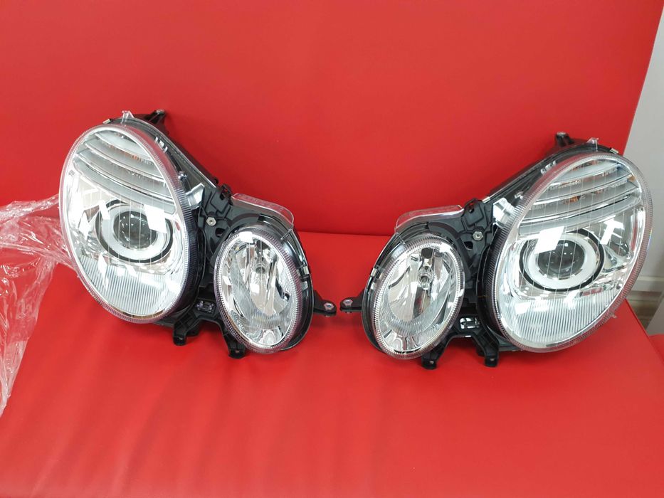 Фары на mercedes E-Class  W211 Галоген  2118202961  2118203061