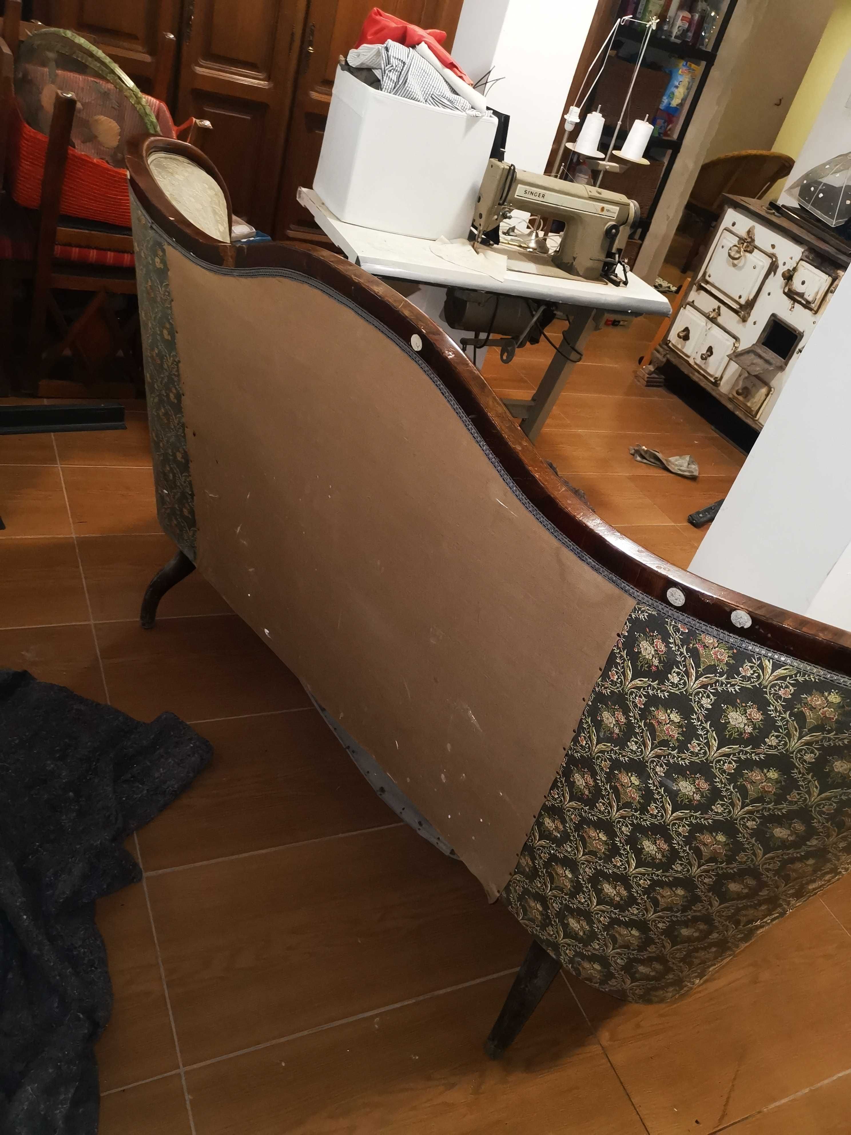 Sofa ponad 100lat