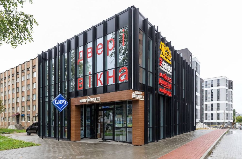 Продаж приміщення 315м2, вул. Зелена 204. Фасадне. Поряд Avalon Zelena