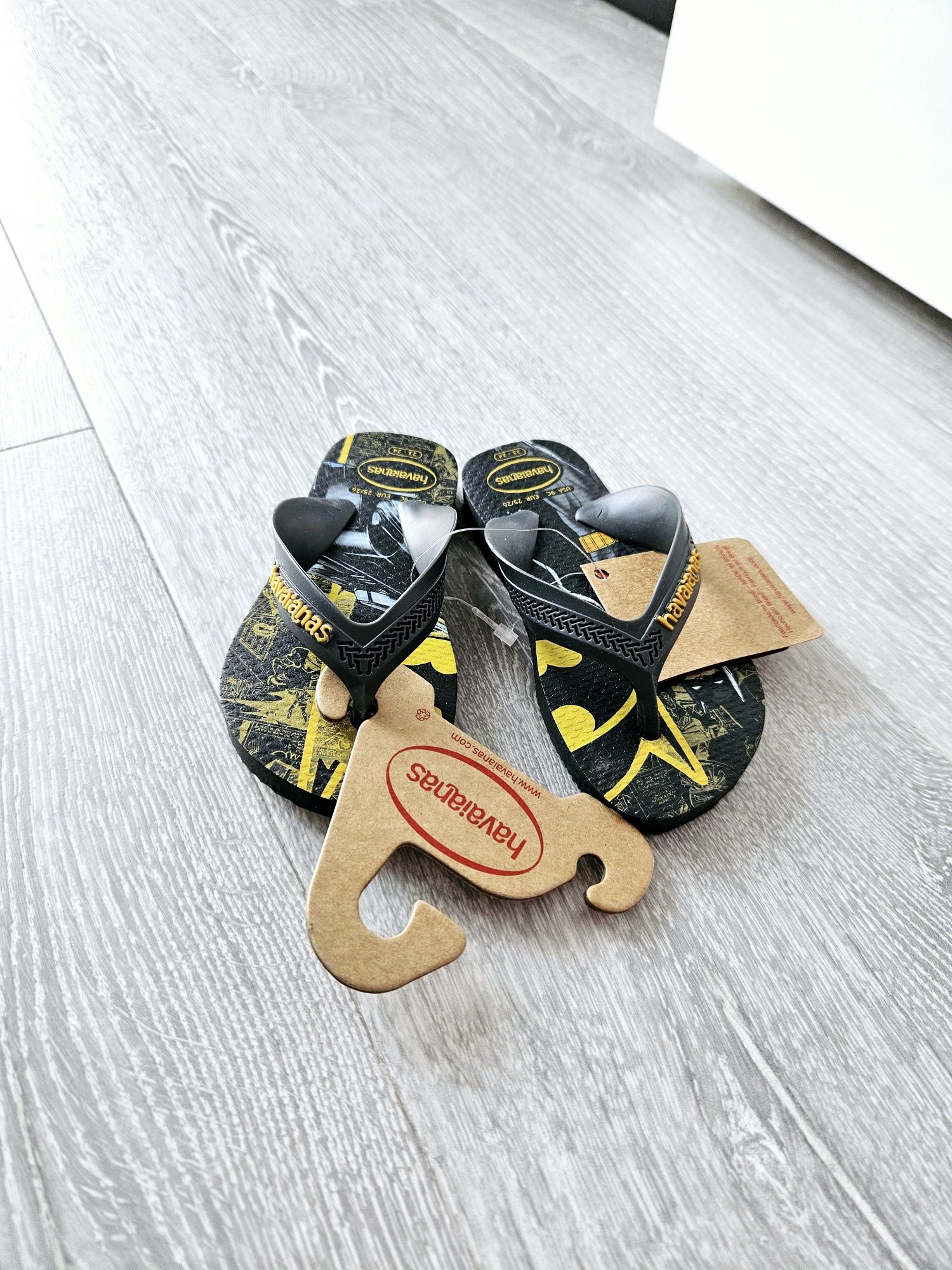 Nowe japonki Havaianas 23/24 Batman