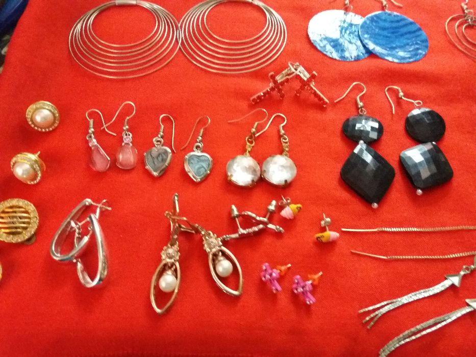 серьги, кульчики, сережки