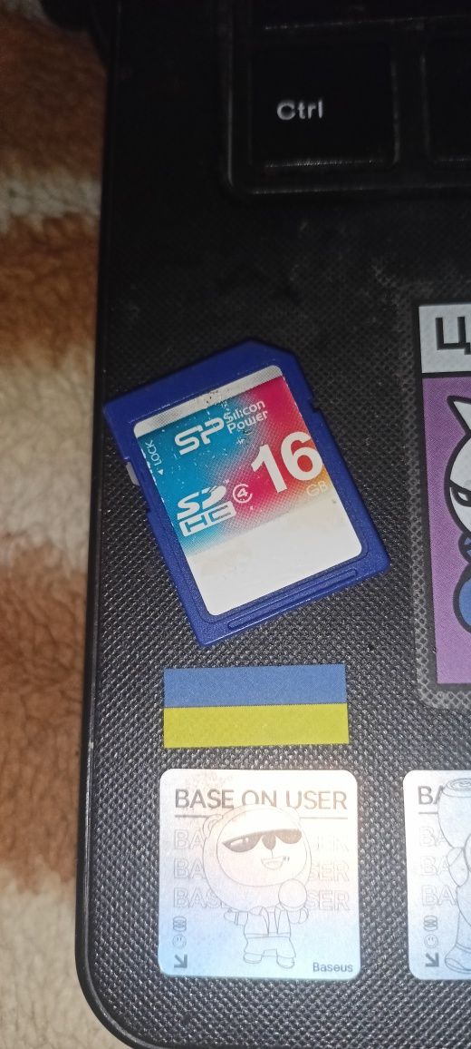 Карты памяти MemoryStickProDuo, M2, MicroSd, SD