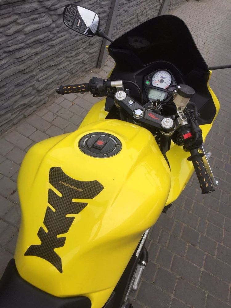 Продам мотоцикл Suzuki SV650