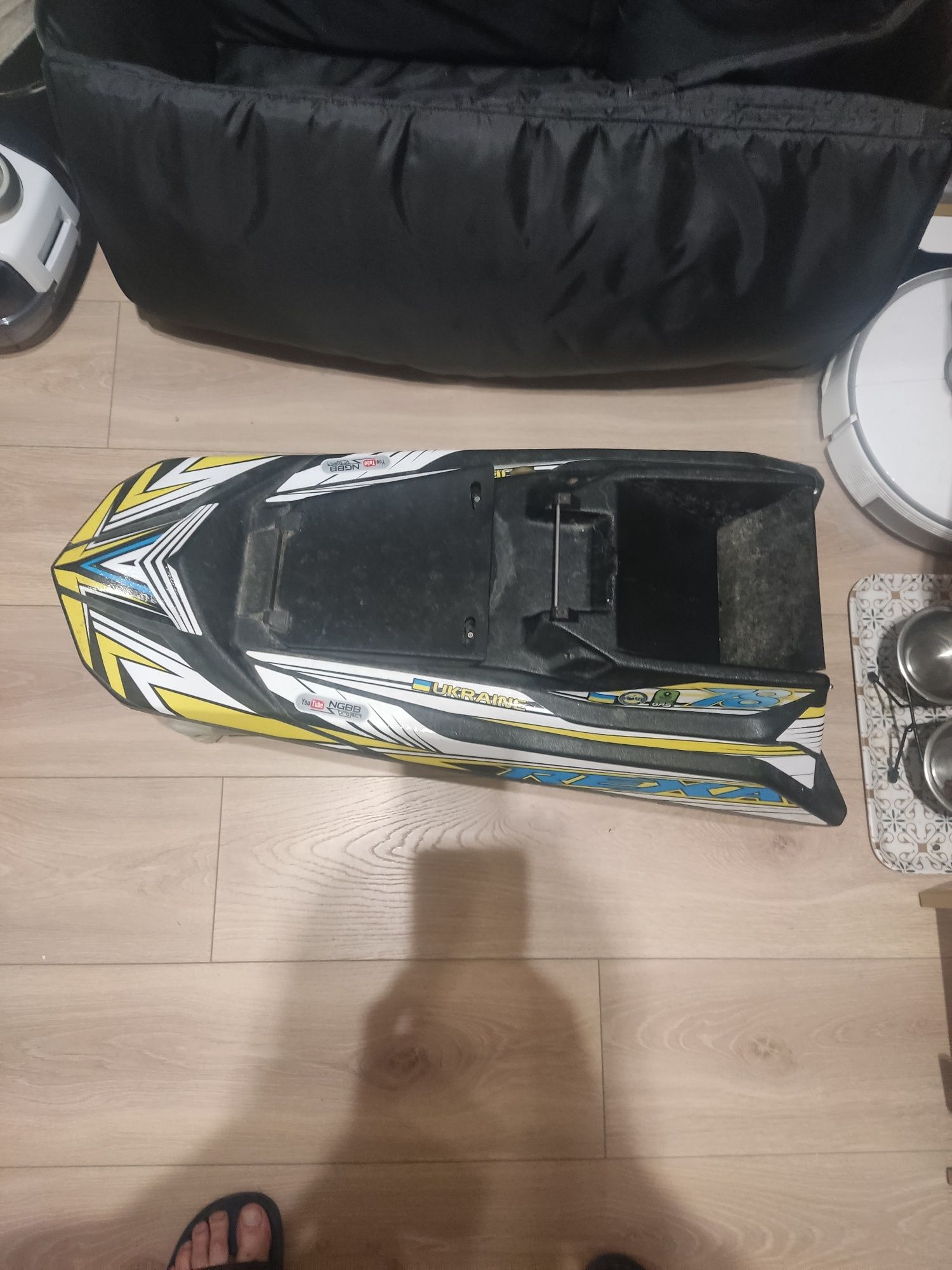 Продам карповий кораблик REXA  з авто пілотом Твін глубиномір