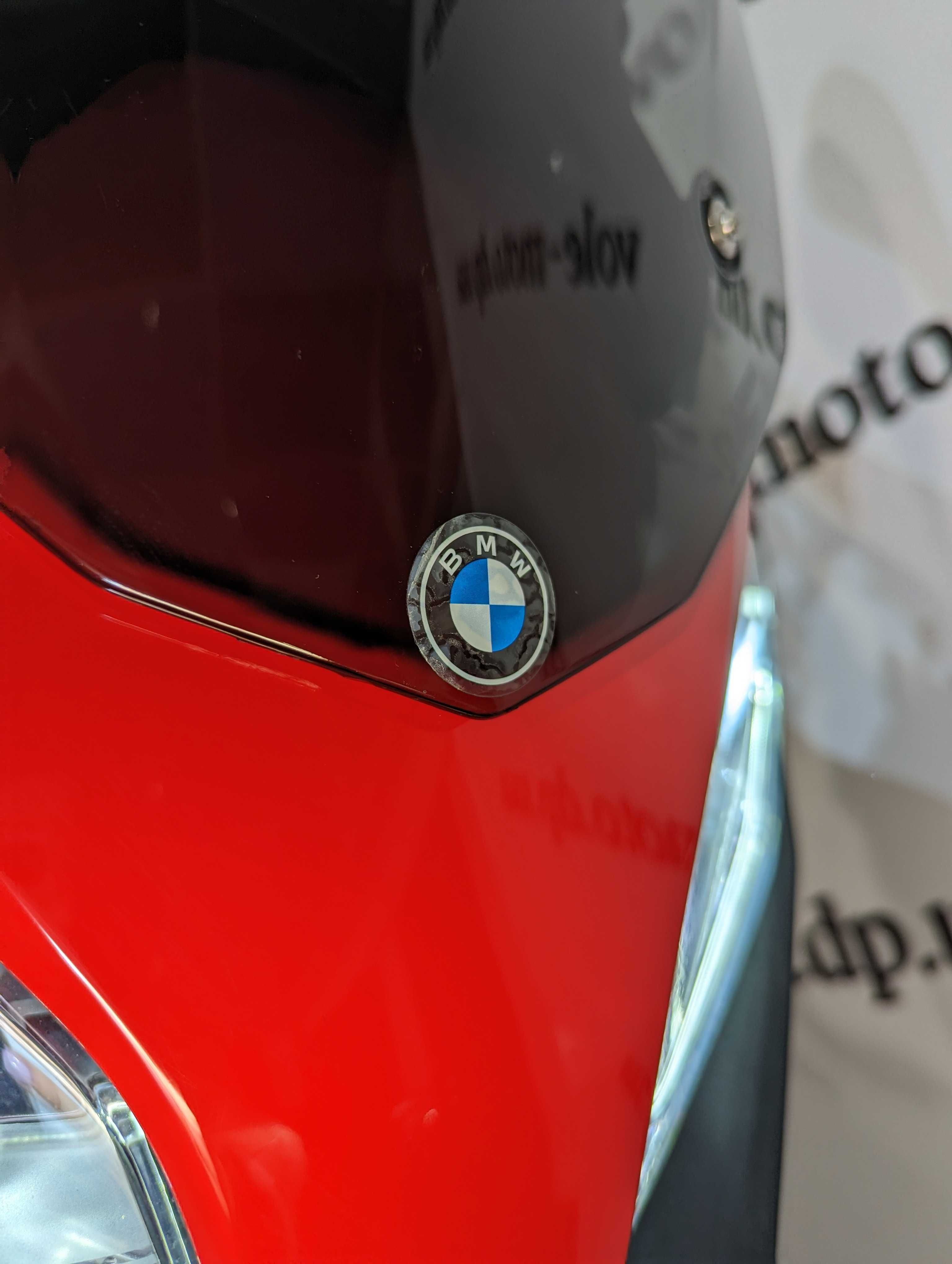 Мотоцикл BMW 900XR