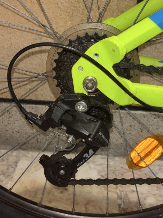 Bicicleta BTT ST 100 Amarelo Rockrider