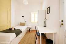 745460 - Quarto com cama de solteiro em...