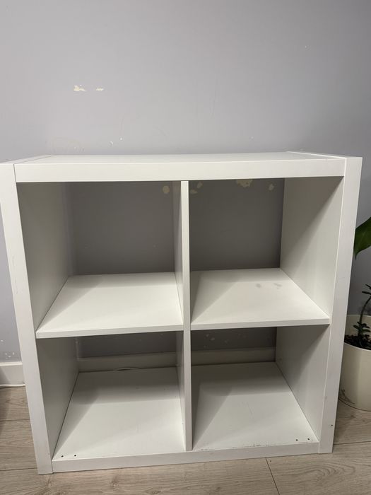 Bialy regał kallax ikea