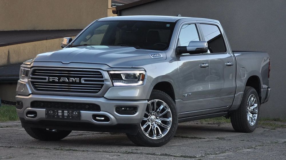 RAM 1500 Laramie Full Opcja Jak Nowy 5.7 Hemi