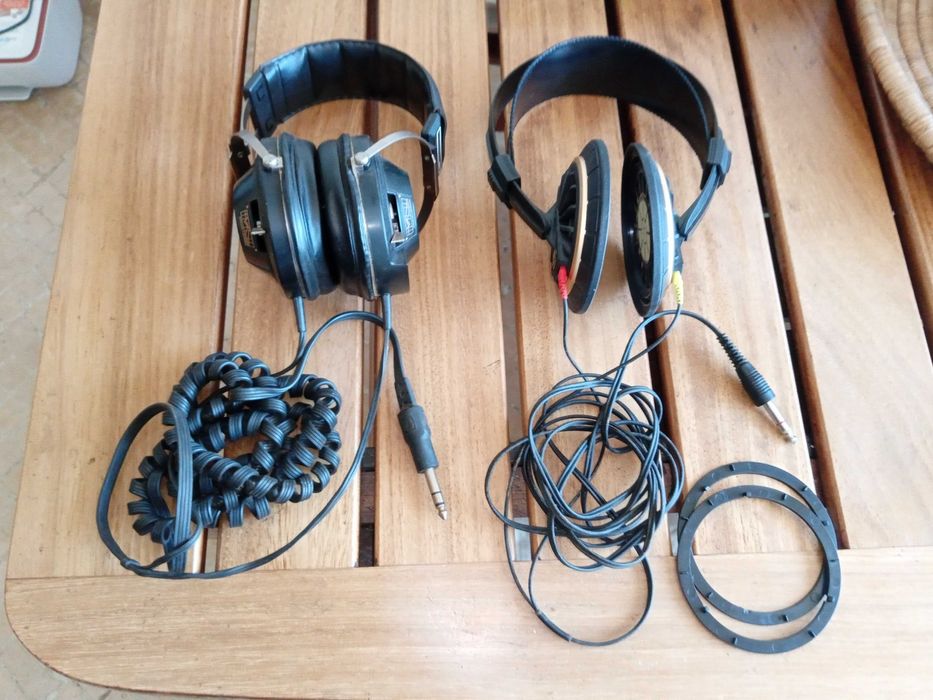 Auscultadores vintage, KOSS e SENNHEISER
