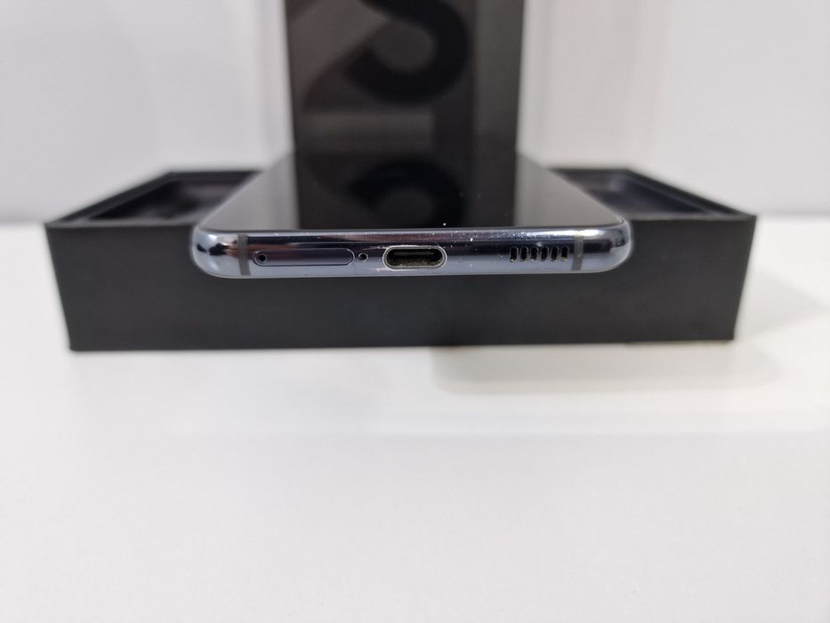 Samsung S21 8/128 GB stan bardzo dobry