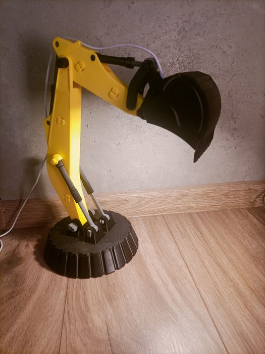 Lampka biurkowa Koparka dedykowana najmłodszym