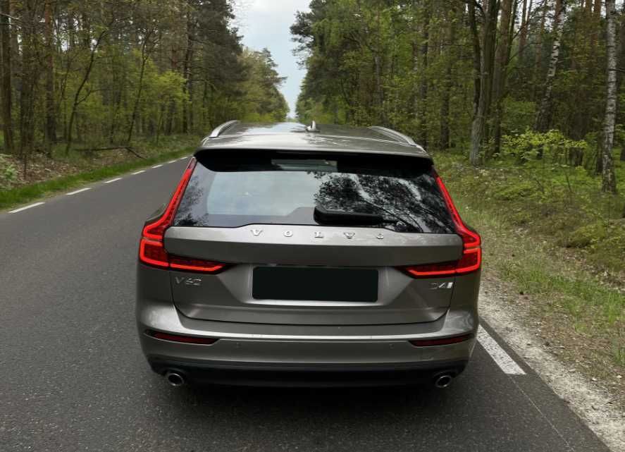 Volvo V60 B4 D Momentum Pro 2019