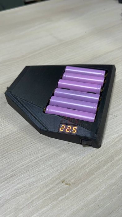 Холдер для аккумуляторов 18650  Для старлинк мини