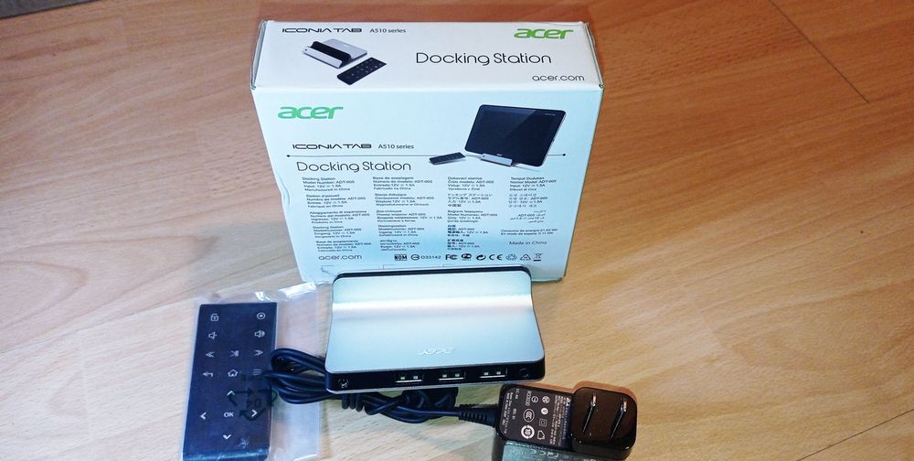 Док-станція Acer Iconia Tab A510 з пультом ADT005 + зарядний пристрій