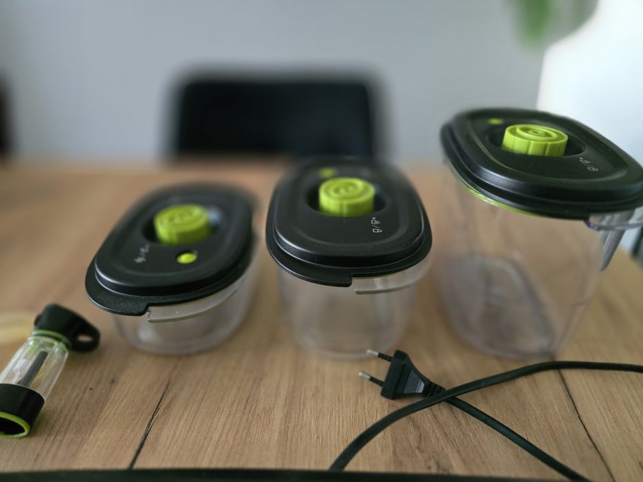 Zgrzewarka próżniowa Foodsaver FFS015X + 3 oryginalne pojemniki