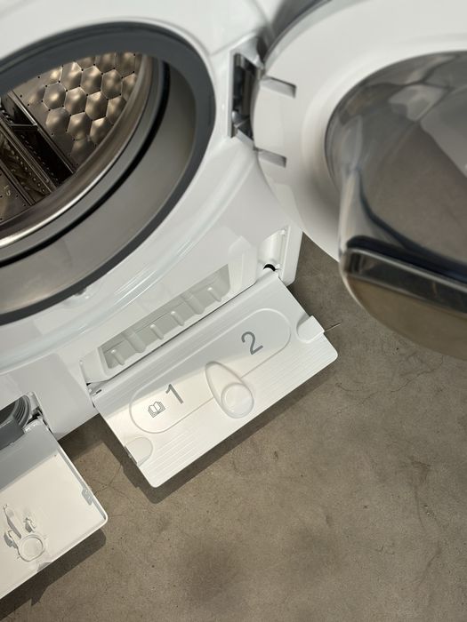 Miele WTH730 WPM – прально-сушильна машина 7/4 кг з TwinDos ,Німечинна