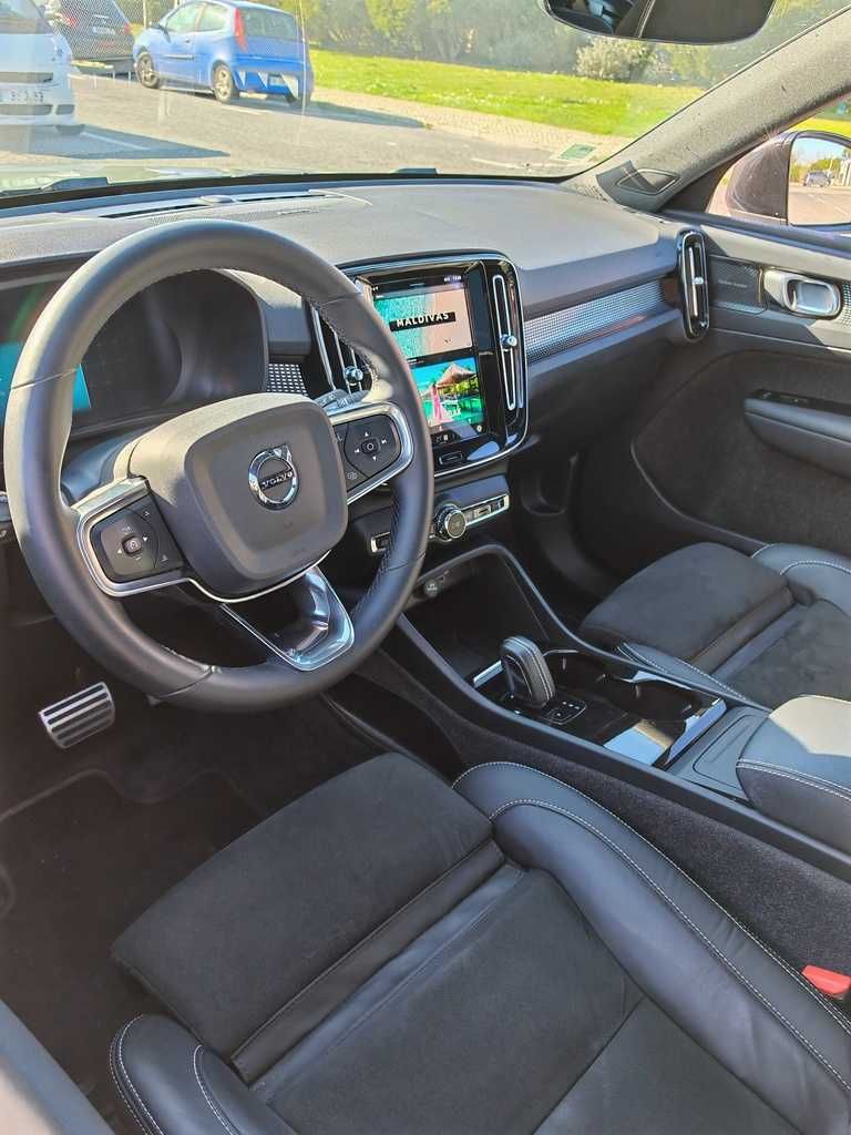 Volvo XC40 Twin Pro Dual Motor Eléctrico 408 Cvs
