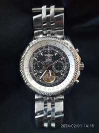 Продам часы Bentley Breitling