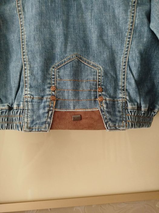 Продам две джинсовые курточки