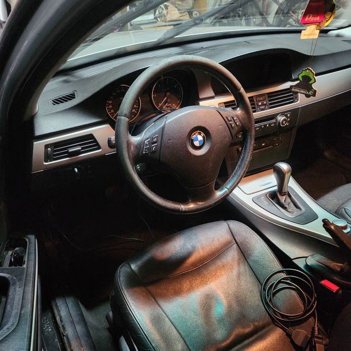 BMW e91  320d wszystkie części