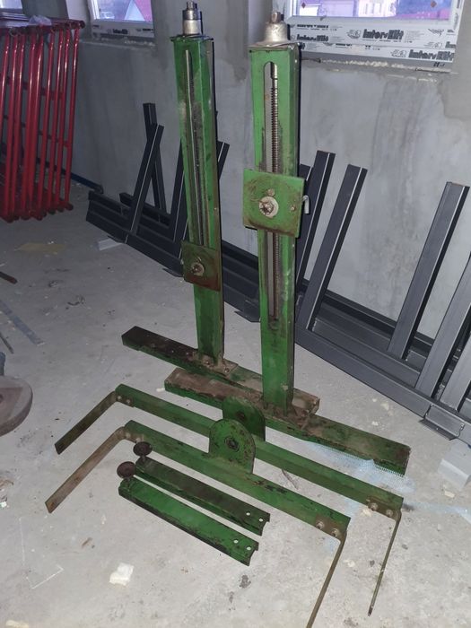 Подъёмник опрокидователь для авто ВАЗ, ПО СТРЕЛА