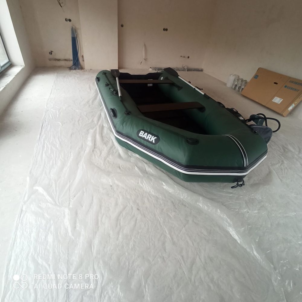Продам надувну лодку Bark BT-330
