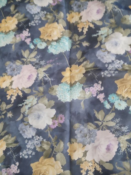 Tecido fresco para blusa ou top -novo