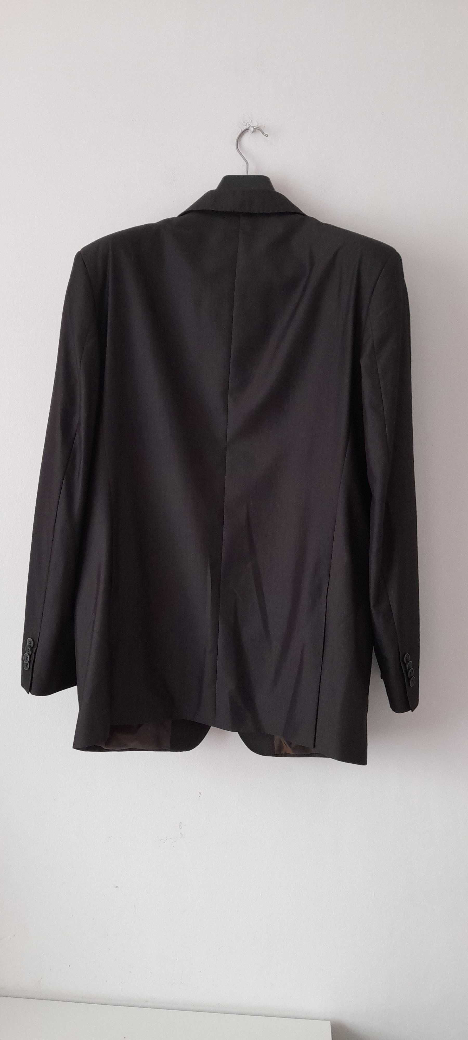 Szary elegancki garnitur męski L, XL