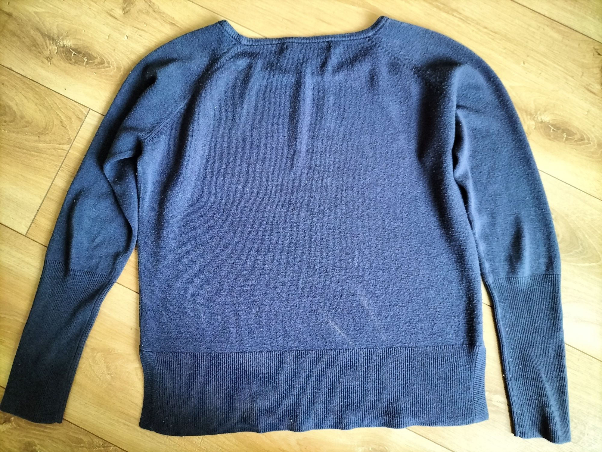 Granatowy sweter Reserved r. XS