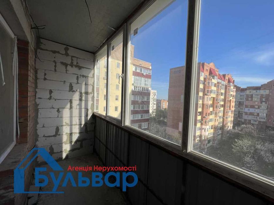 Продам 2к квартиру в новобудові, 72 м2, КОТЕЛ, цегла, 7/9 поверх