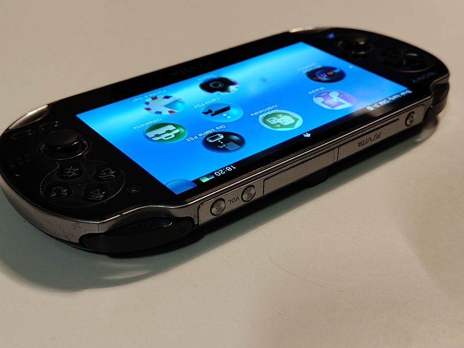 Konsola Sony psVita PlayStation ps Vita gra FIFA