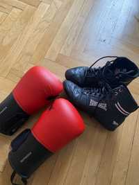 Rękawice bokserskie i buty bokserskie