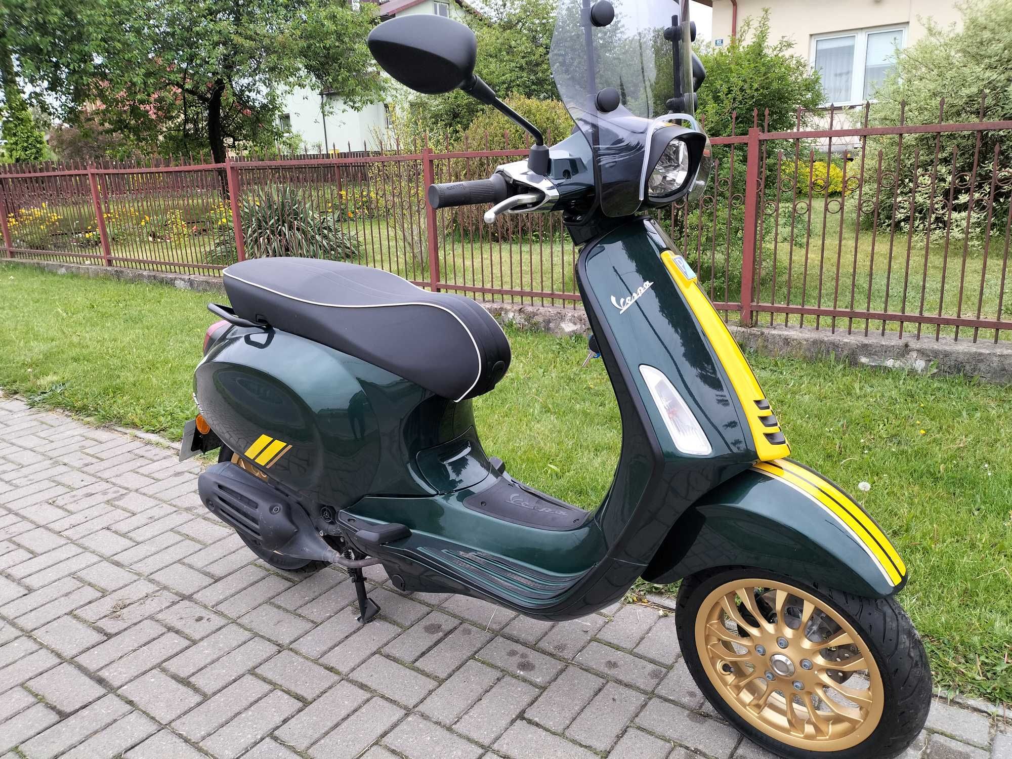 Vespa Sprint 50 4t Sixties Racing 2020r. Limitowana.