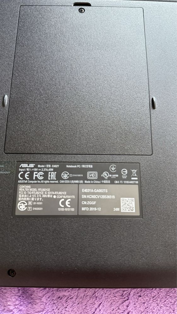 Notebook Asus E402Y