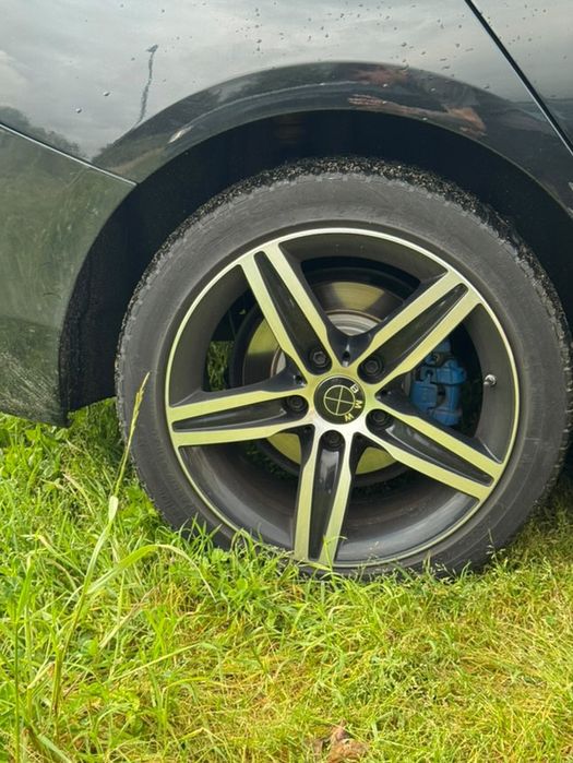 Vendo Jantes Originais BMW 17” — Preto e Cromado