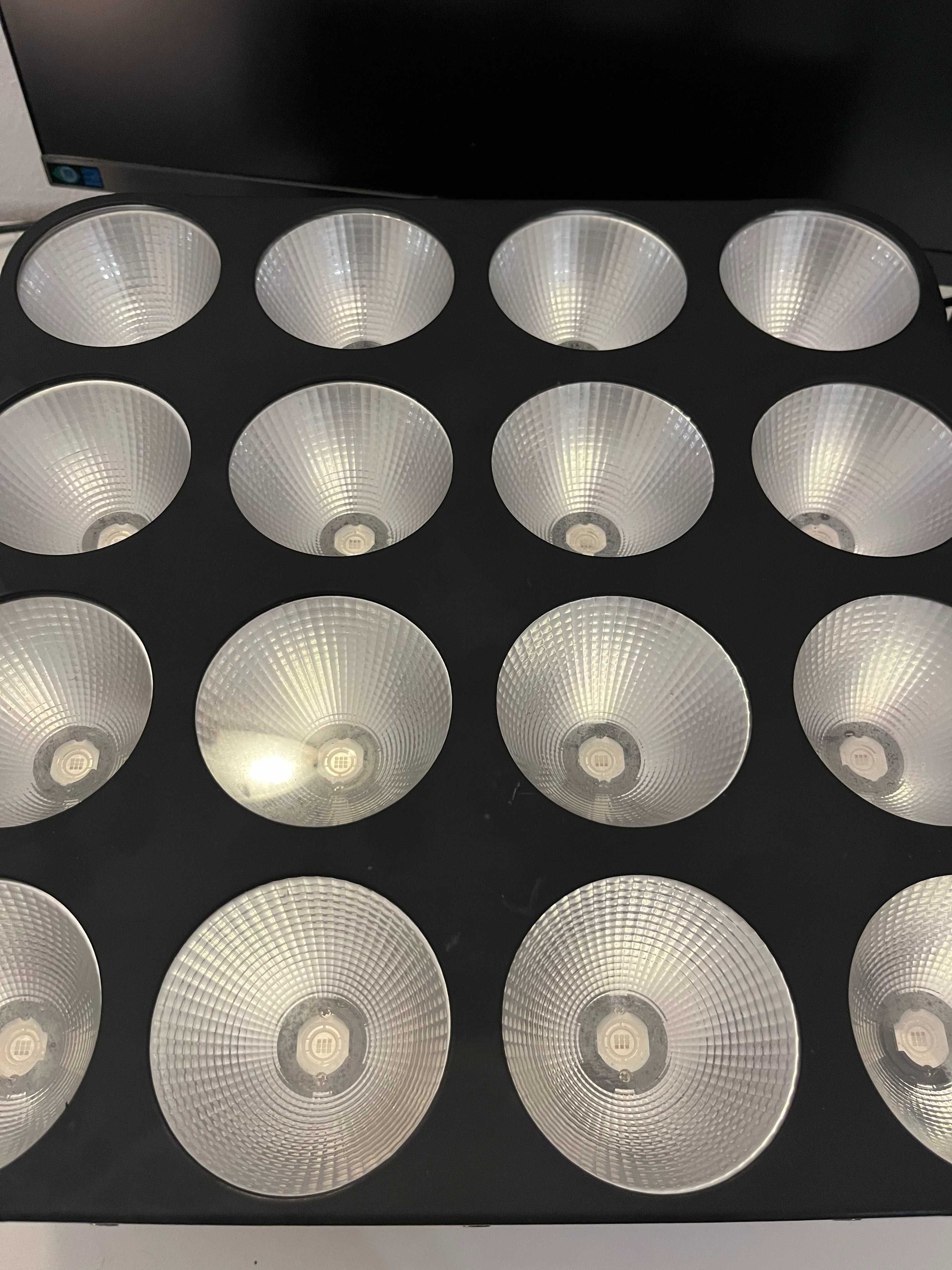 Flash LED MATRIX 16X30W BLINDER WHITE - lampa, led, oświetlenie dla dj